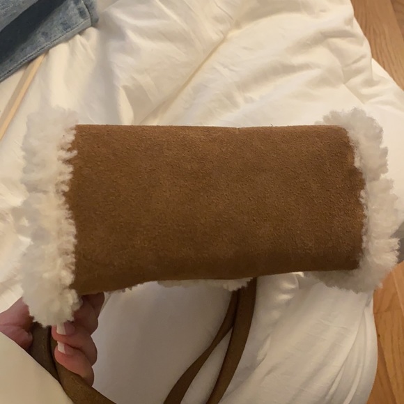 UGGxTELFAR MINI BAG - Picture 3 of 4